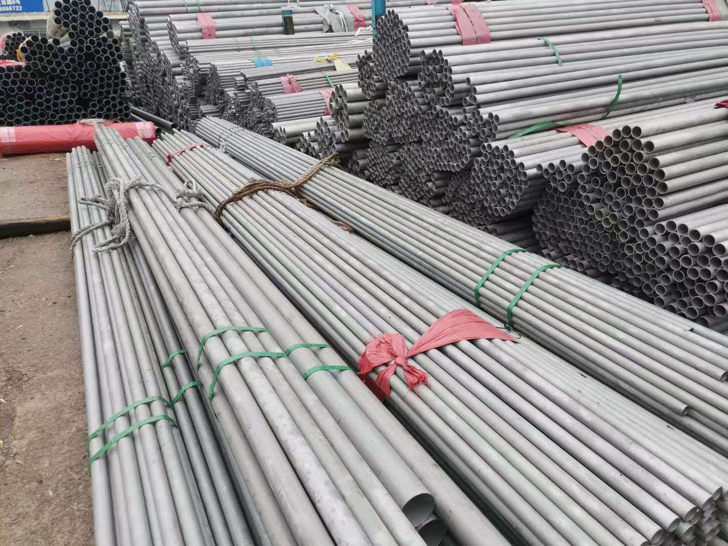 包头流体输送无缝钢管大口径不锈钢无缝管源头工厂有些