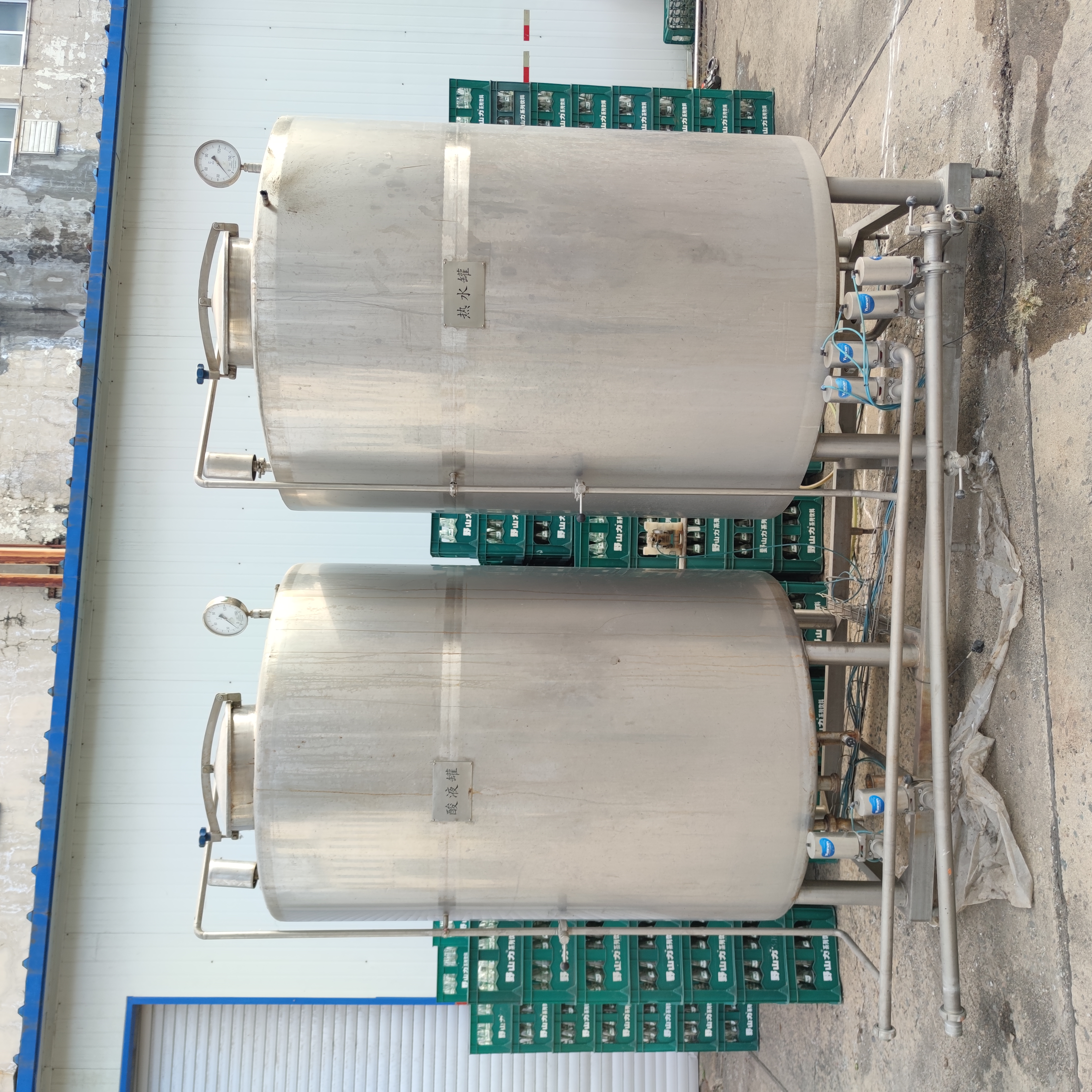 
南通崇川二手不锈钢列管冷凝器 专业化工制药高效换热设备现货供应中