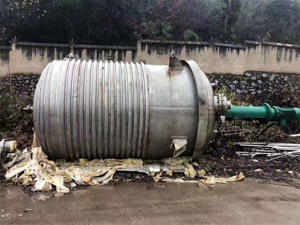 
铜陵狮子山二手不锈钢乳化罐出售状态佳价格实惠适用于乳品加工