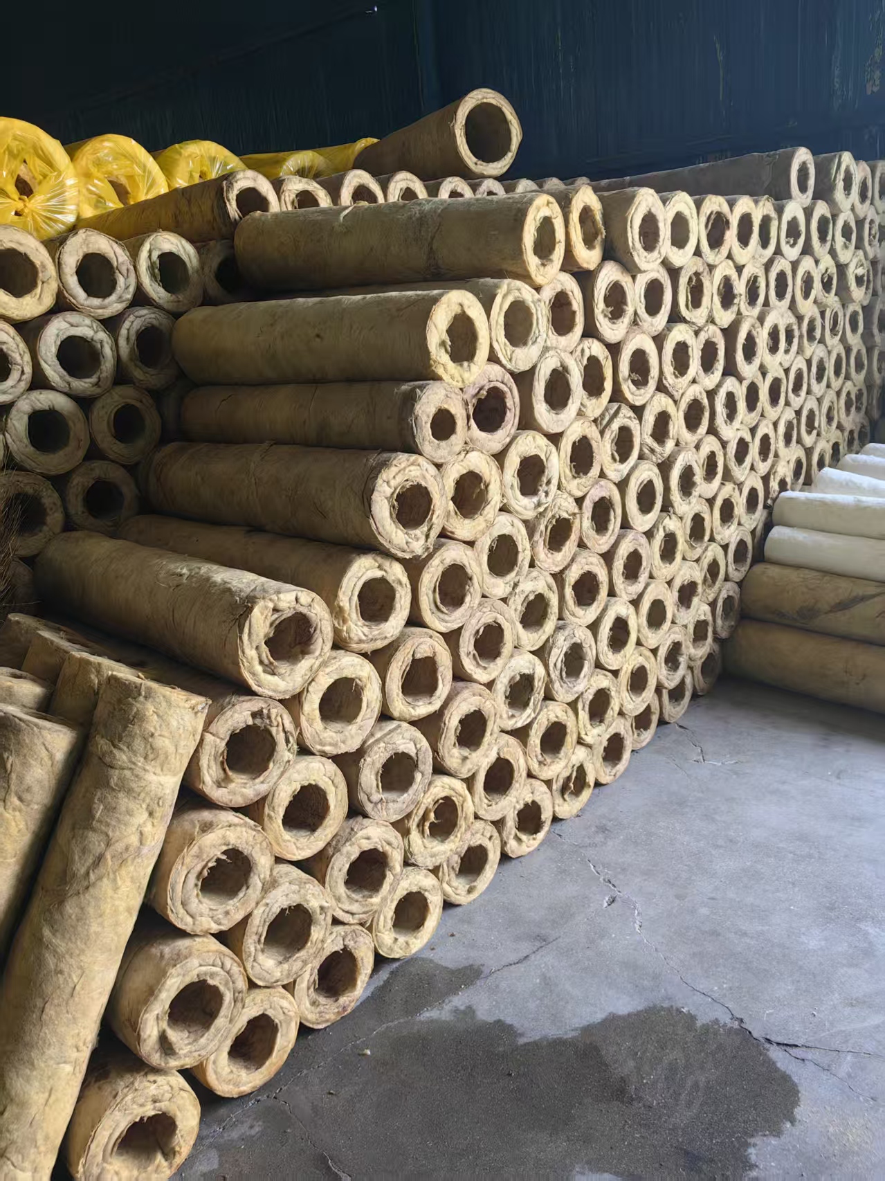 六安隔热岩棉管怎么联系-实时跟进全+境+到+达