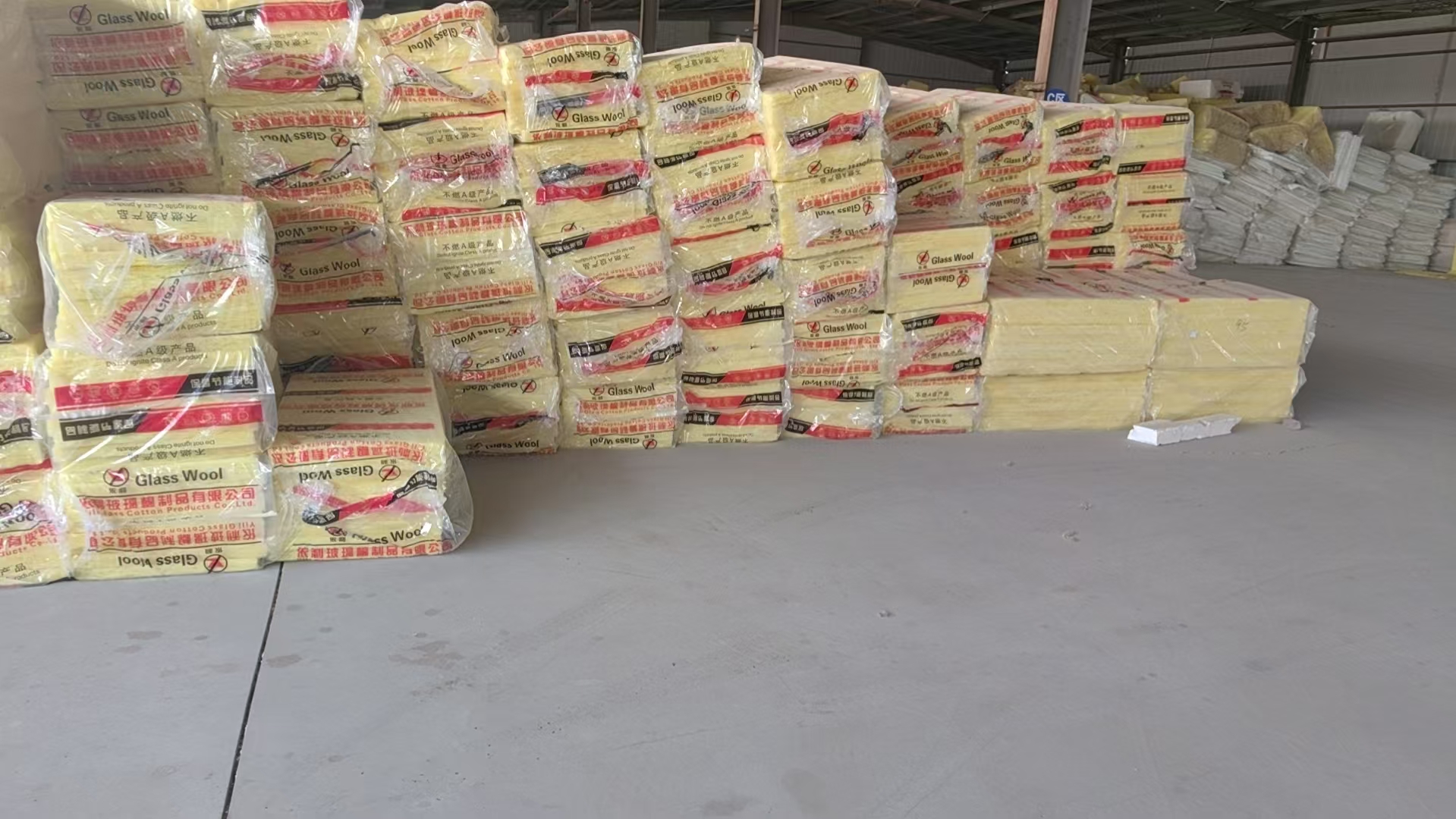 日喀则离心玻璃棉保温板/铝箔玻璃棉卷毡公司