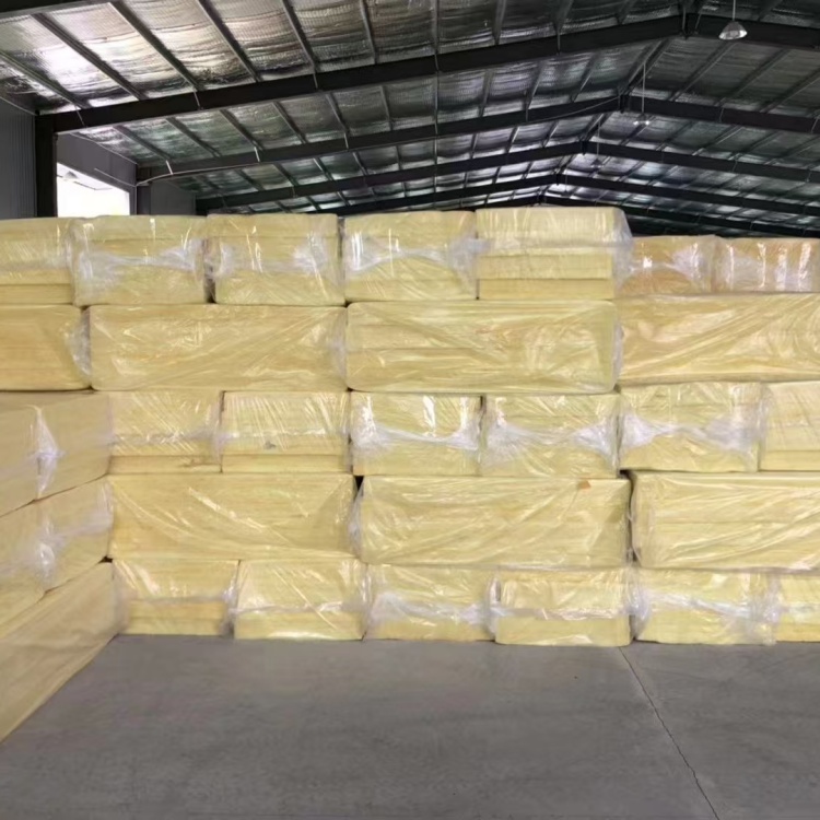 朝阳离心玻璃棉板/贴面玻璃棉卷毡厂家