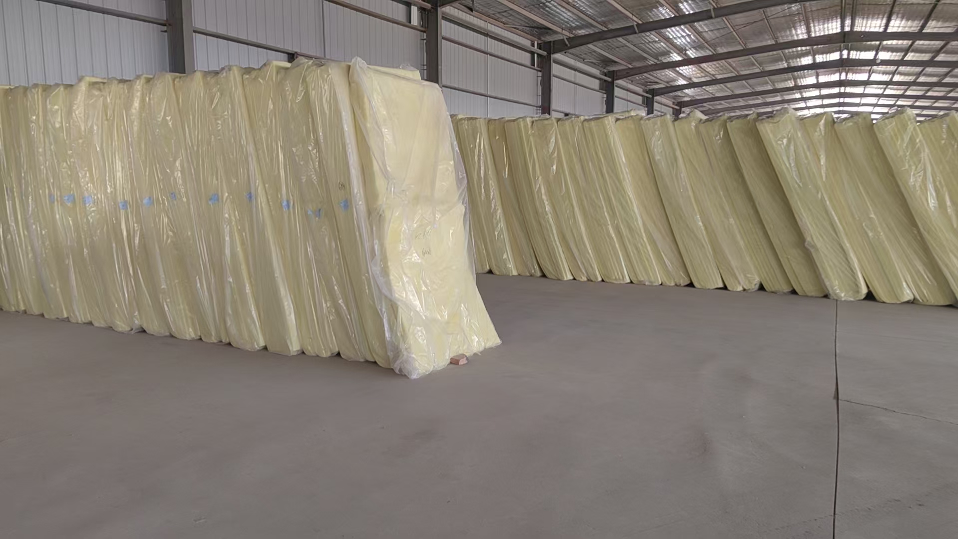 延安玻璃棉保温板/保温玻璃棉卷毡加工