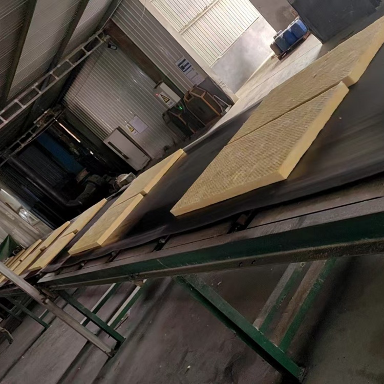 铁门关玻璃棉保温板/离心玻璃棉卷毡订货