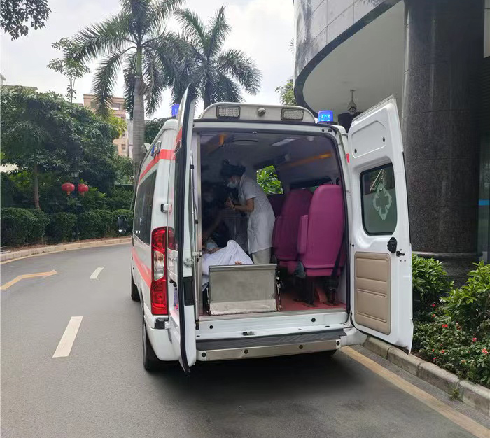 救护车出租:张家口救护车病人出院接送【护送病人转院】/今日各省市+全境派送