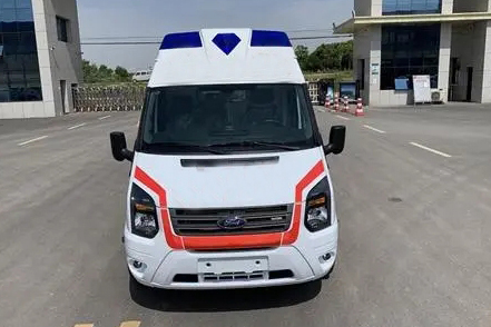 急救车服务:沈阳私人长途救护车电话【跨省转院】/今日各省市+全境派送