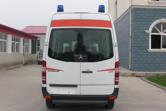 急救车服务:慈溪病人跨省返乡救护车【3分钟出车】/今日各省市+全境派送