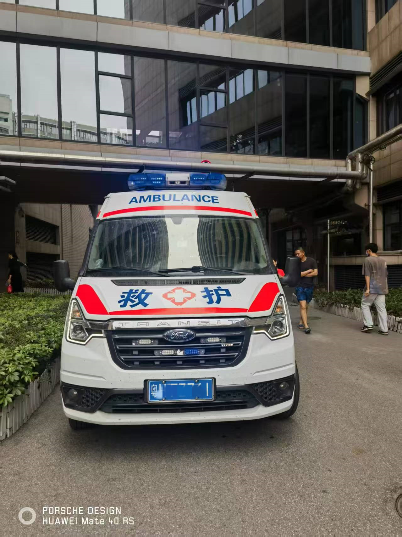 救护车转运:桂林私人救护车出租【中小型活动保障】<2026今日+一览>