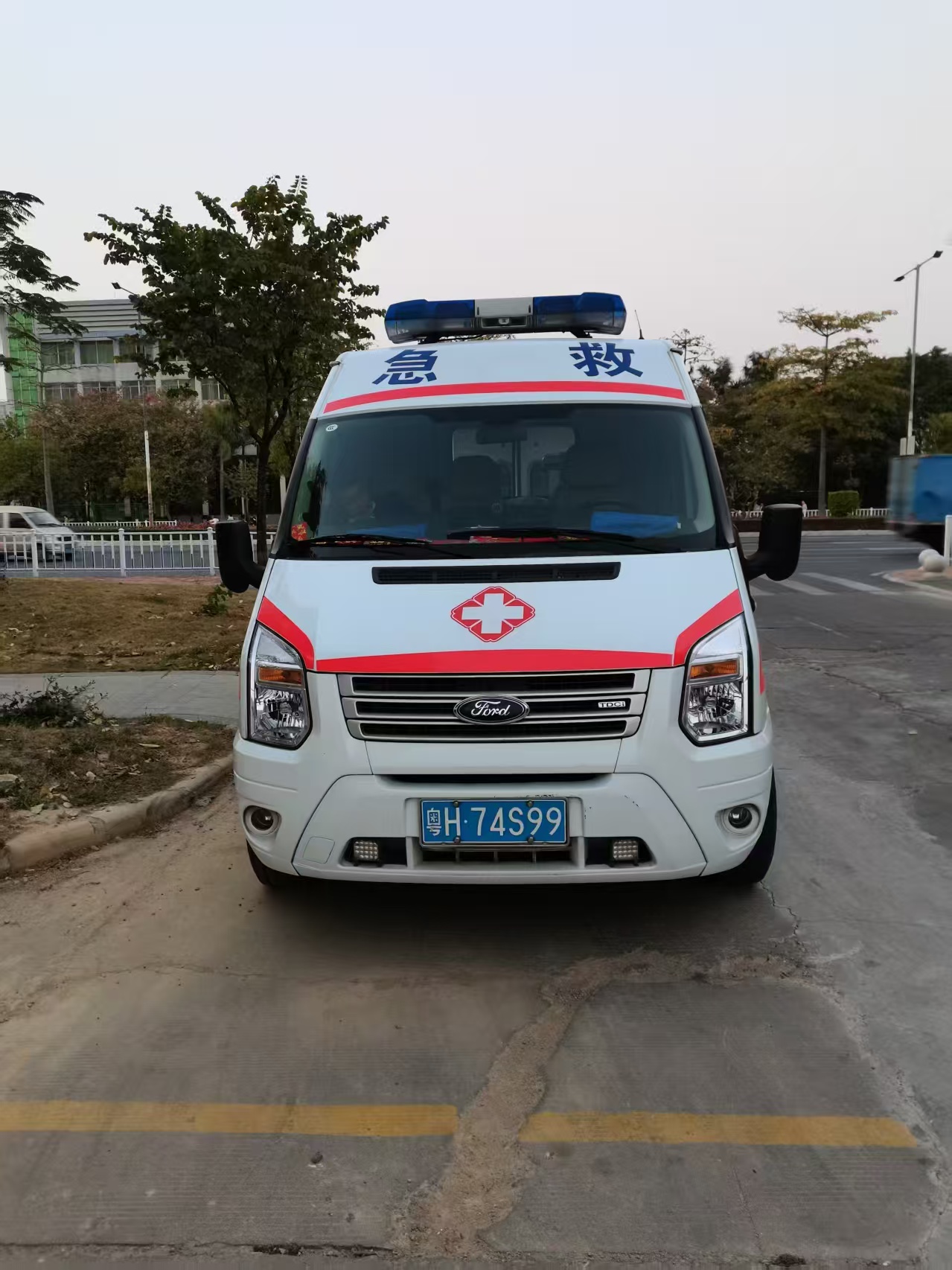 救护车出租:梧州120接送病人【接送病人收费价目表】<2026今日+一览>