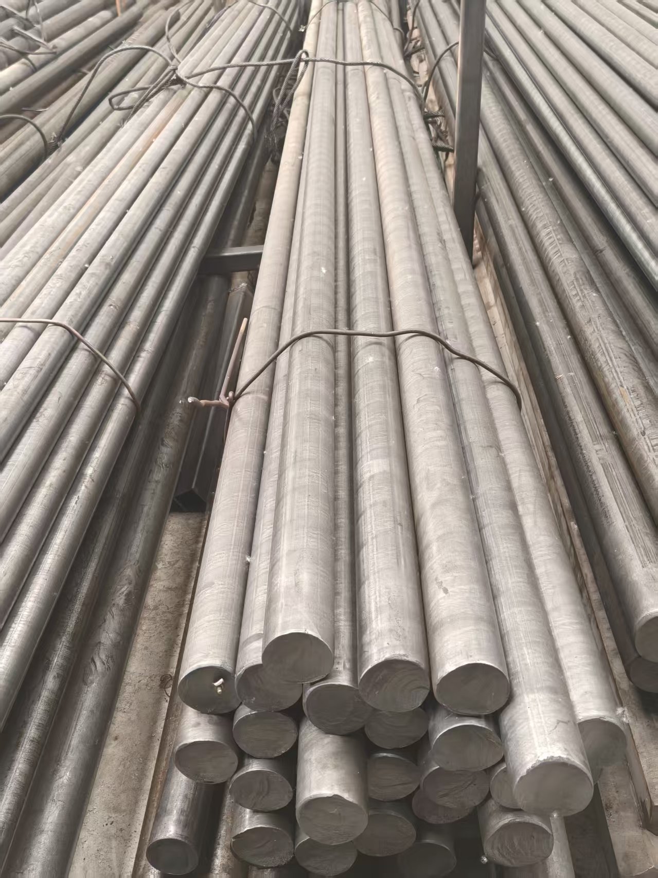 新疆45#,Q355B冷拔圆钢企业