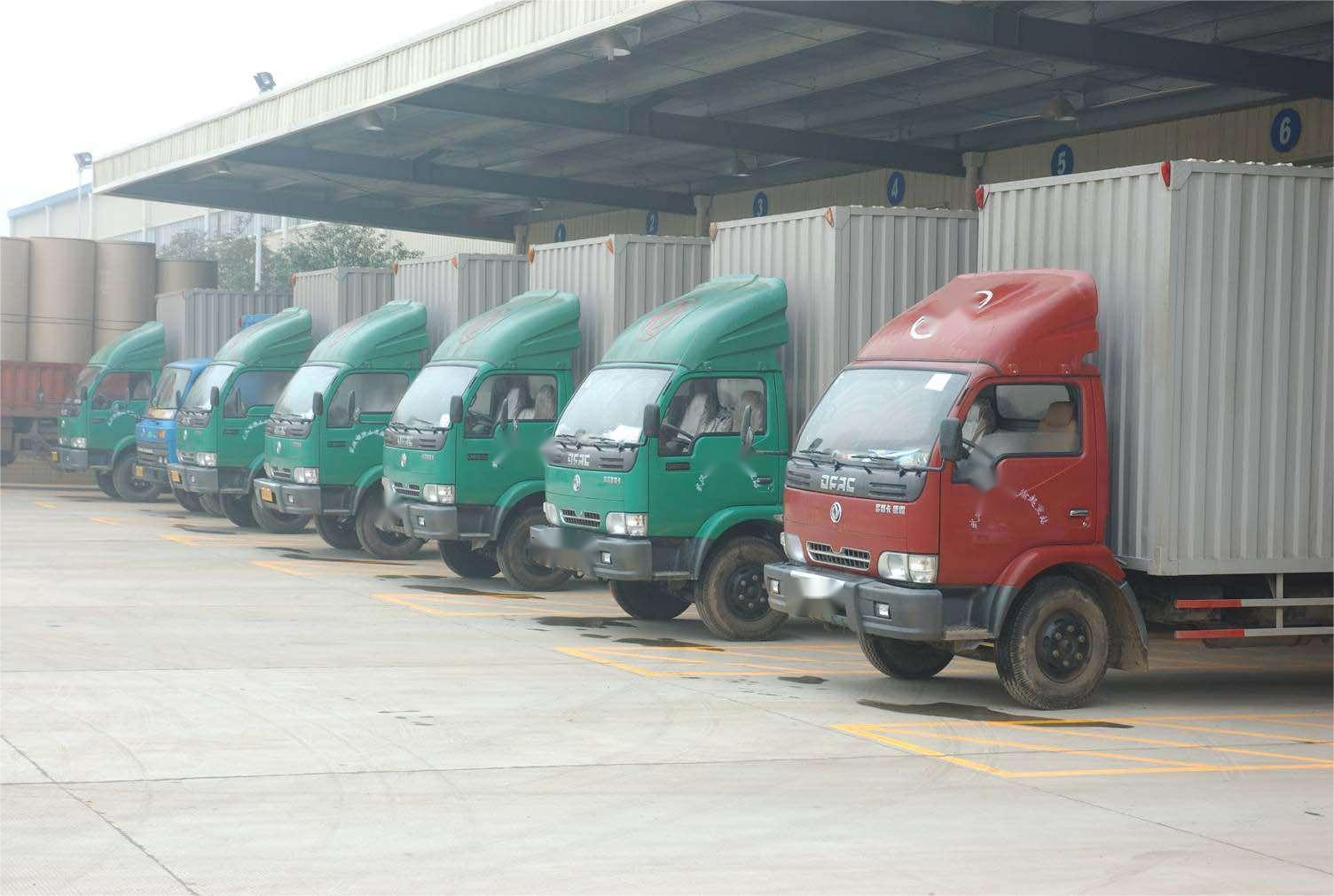 成都到平凉华亭物流公司货运物流专线公司2026省市县<零担配载>