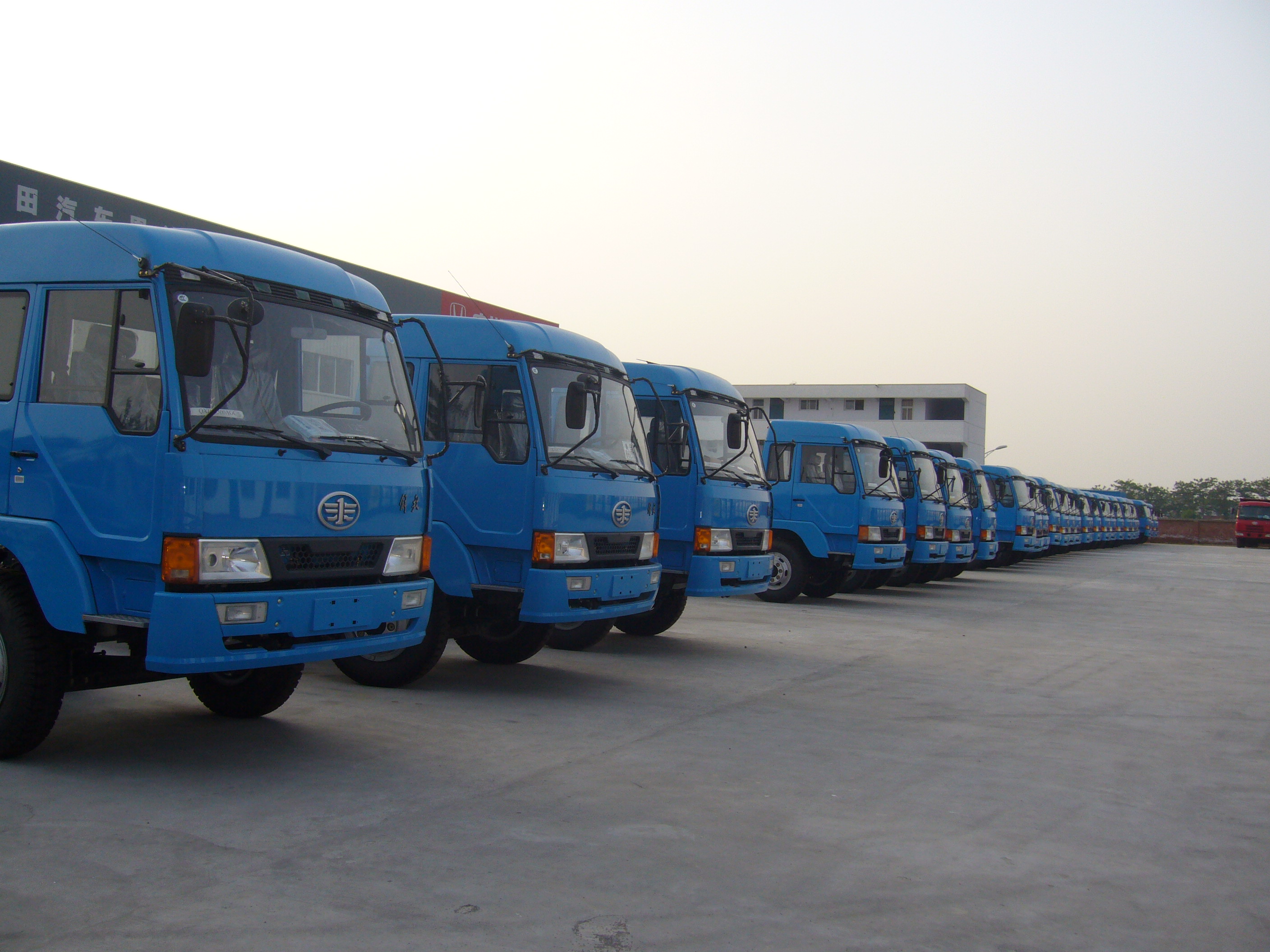 成都到潍坊寿光物流公司货运物流专线直达公司2026省市县<专车配送货物安全>