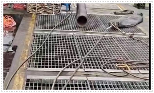 楚雄污水厂曝气盘水下更换单位2026各类水下沉管任务