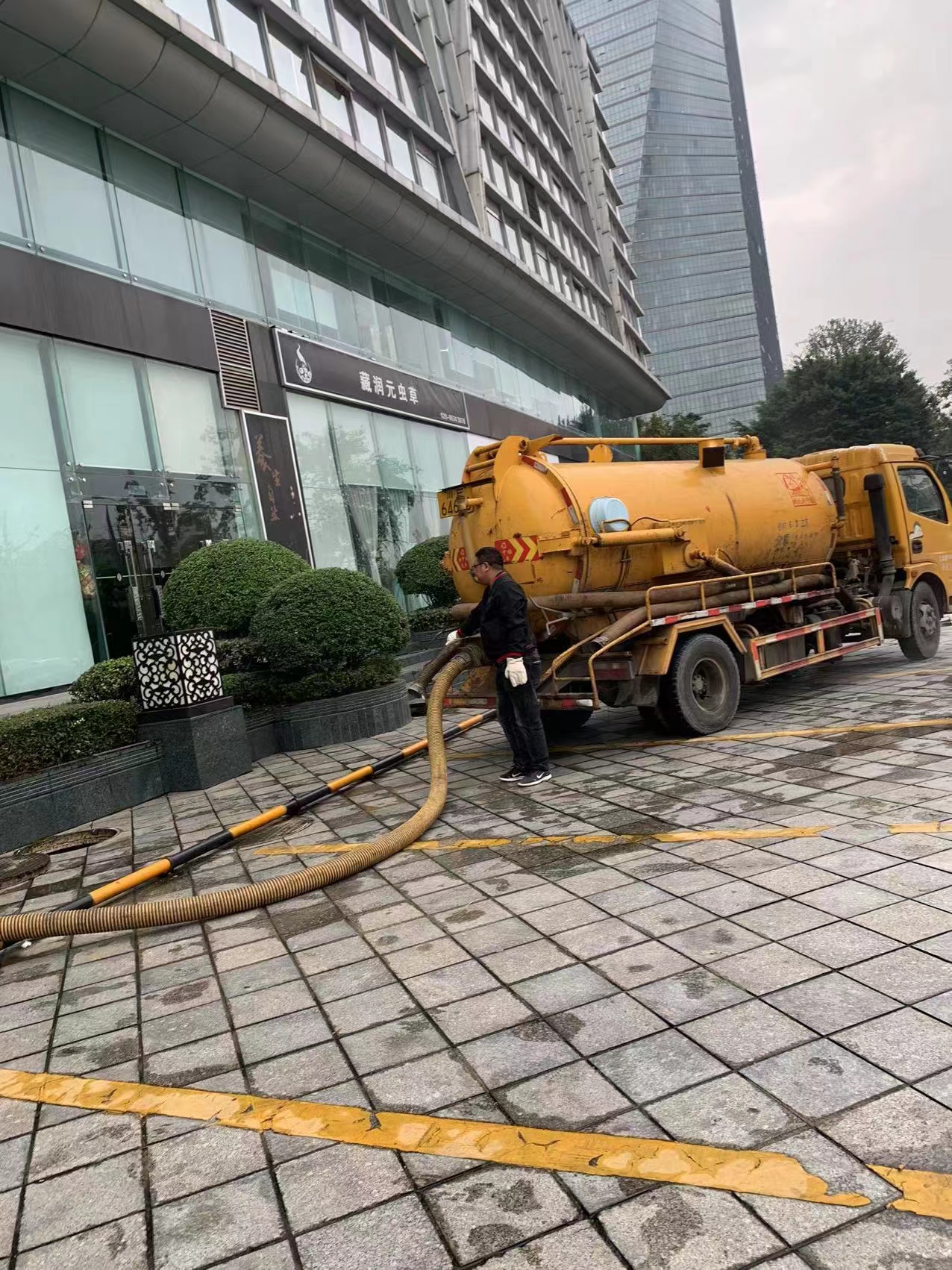 大兴区亦庄吸污车出租/租赁收费标准2026北京市客户为先