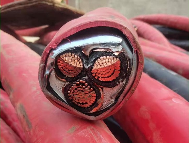 东莞东坑二手电缆回收陆浩物资回收