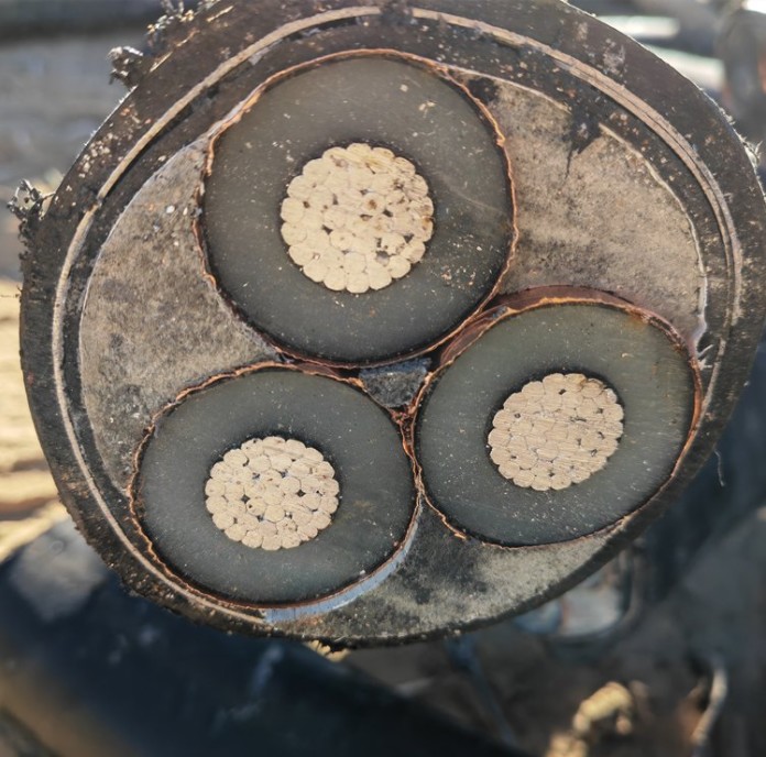 东莞道窖二手电缆回收陆浩物资回收