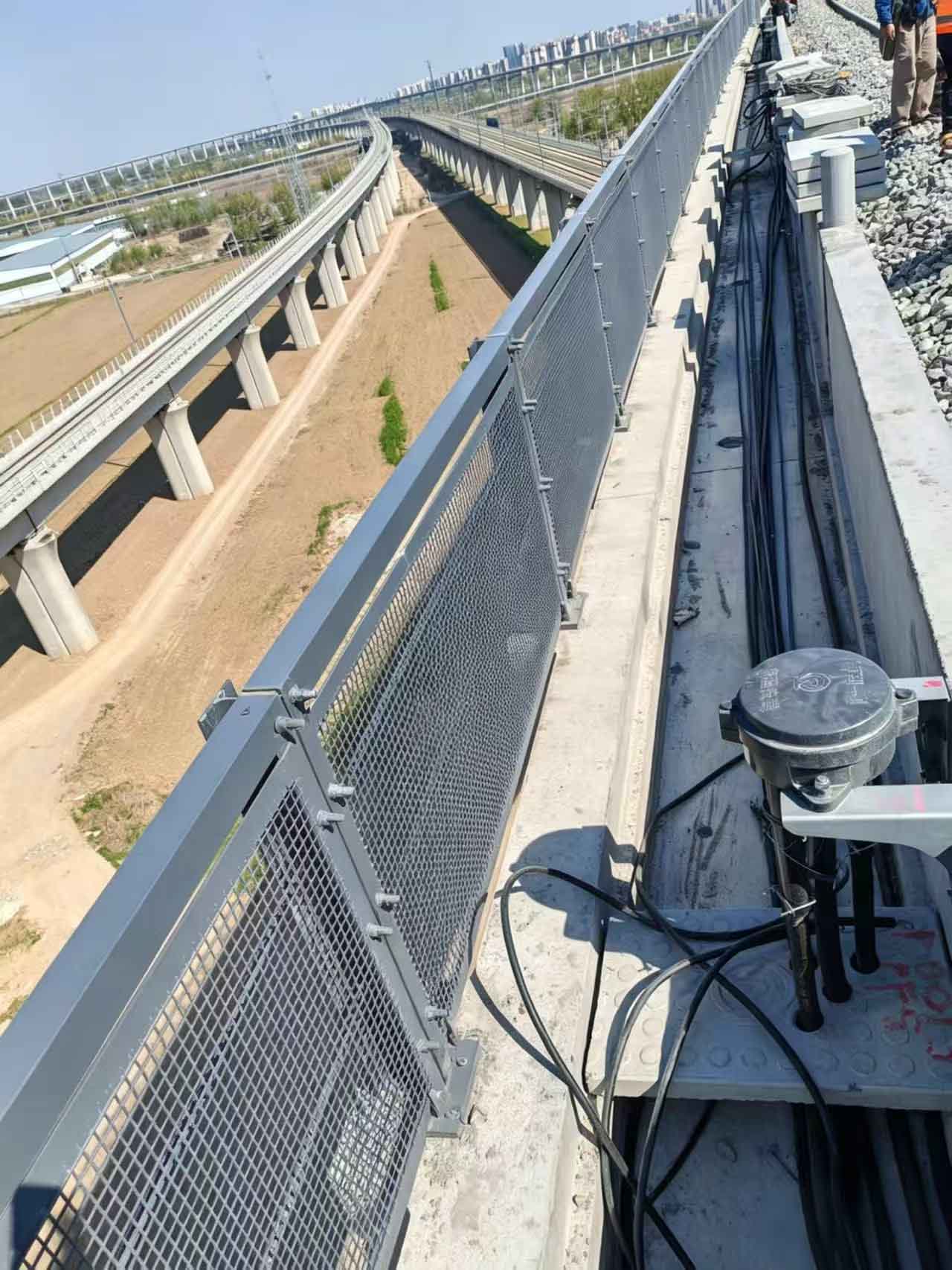 福建泉州-高铁城际铁路防护网桥梁防抛网铁路沿线防落安全网-现货