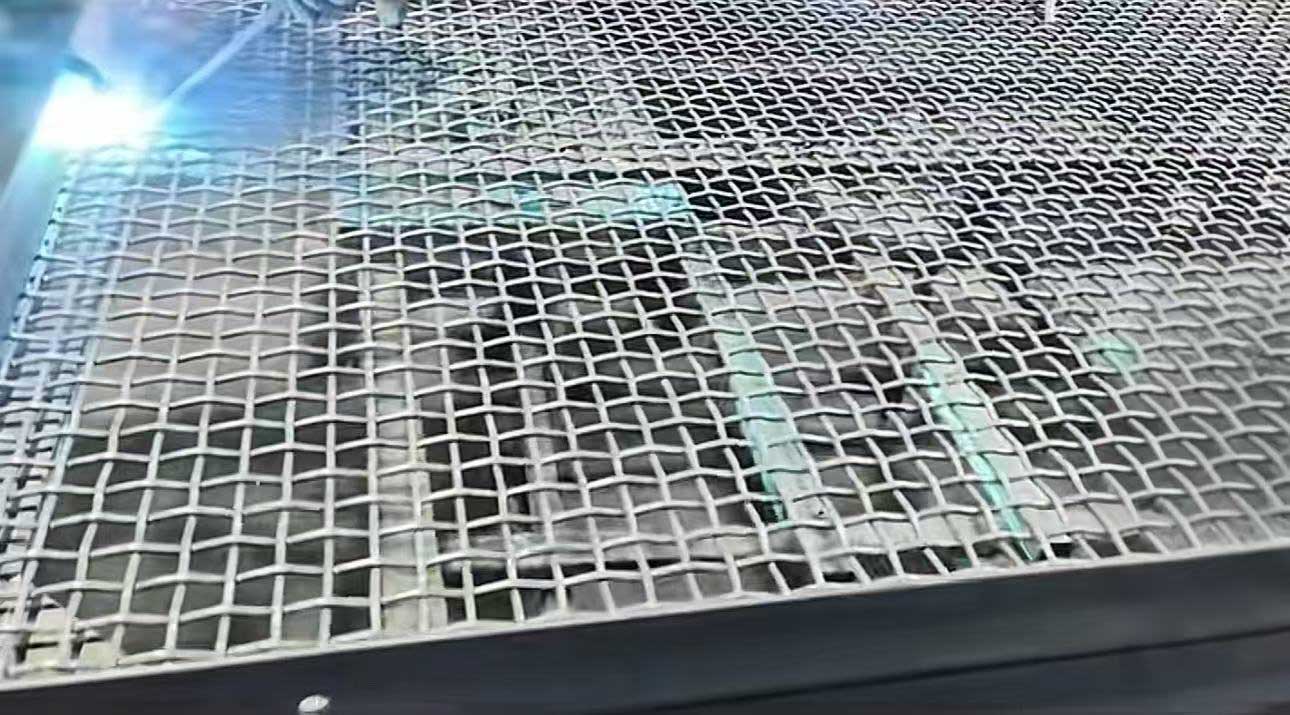 高铁防护网厂家2026山东菏泽分公司