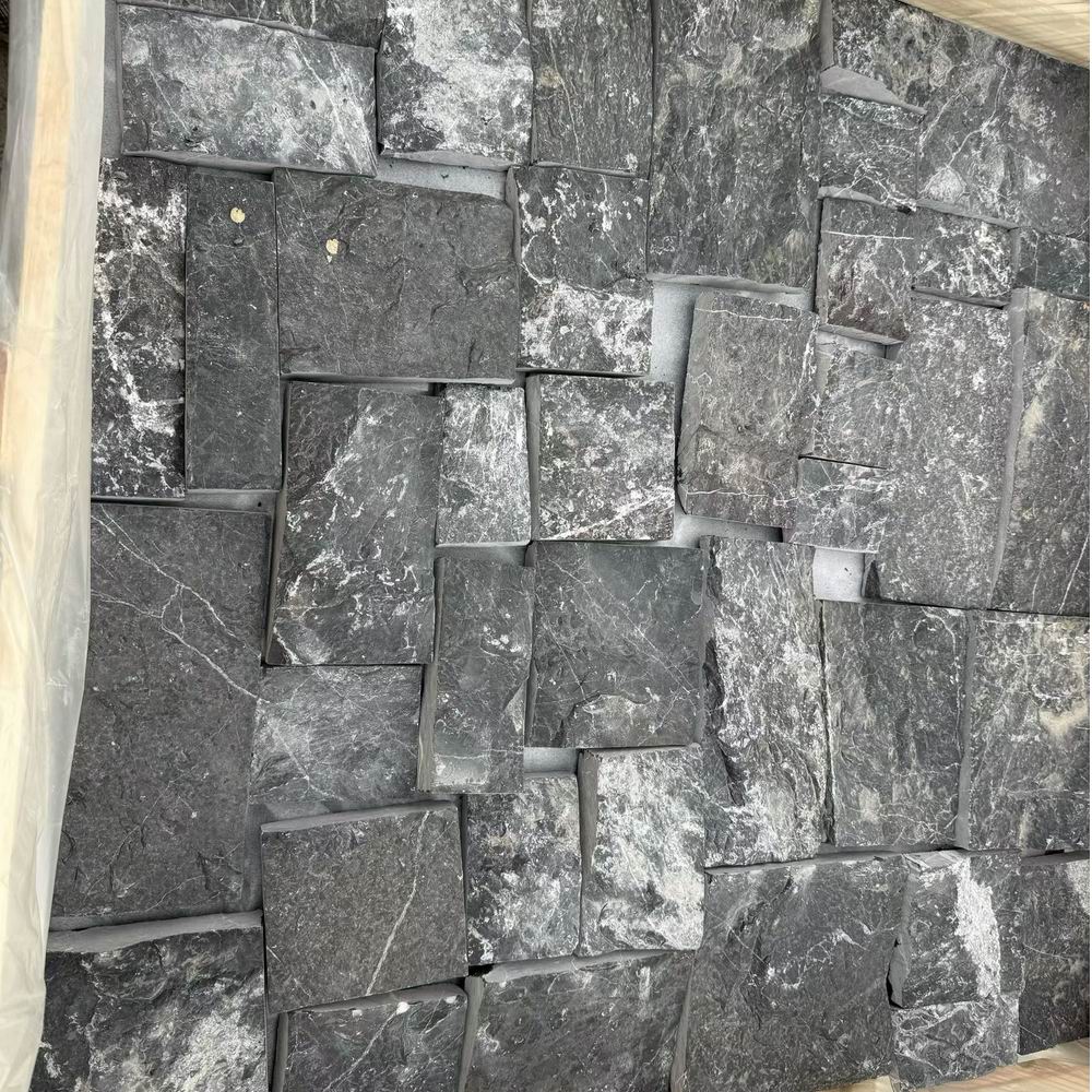 青色石板铺路乱板文化石路面铺装虎皮石板岩碎拼墙面片石