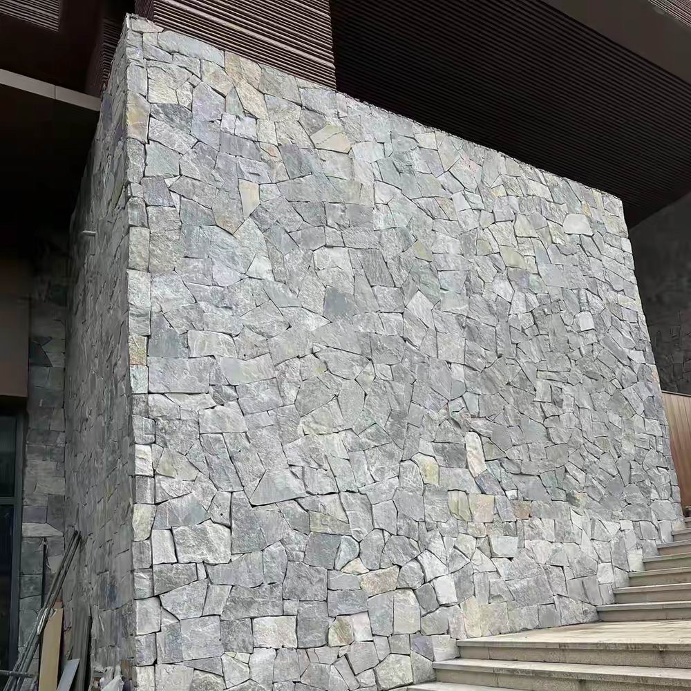 青色石板铺路乱板文化石路面铺装虎皮石板岩碎拼墙面片石